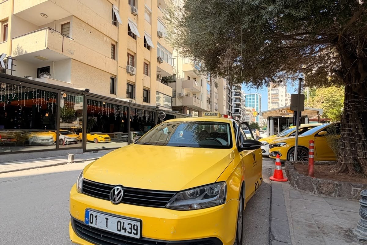 Sun Taksi Volkswagen Sedan